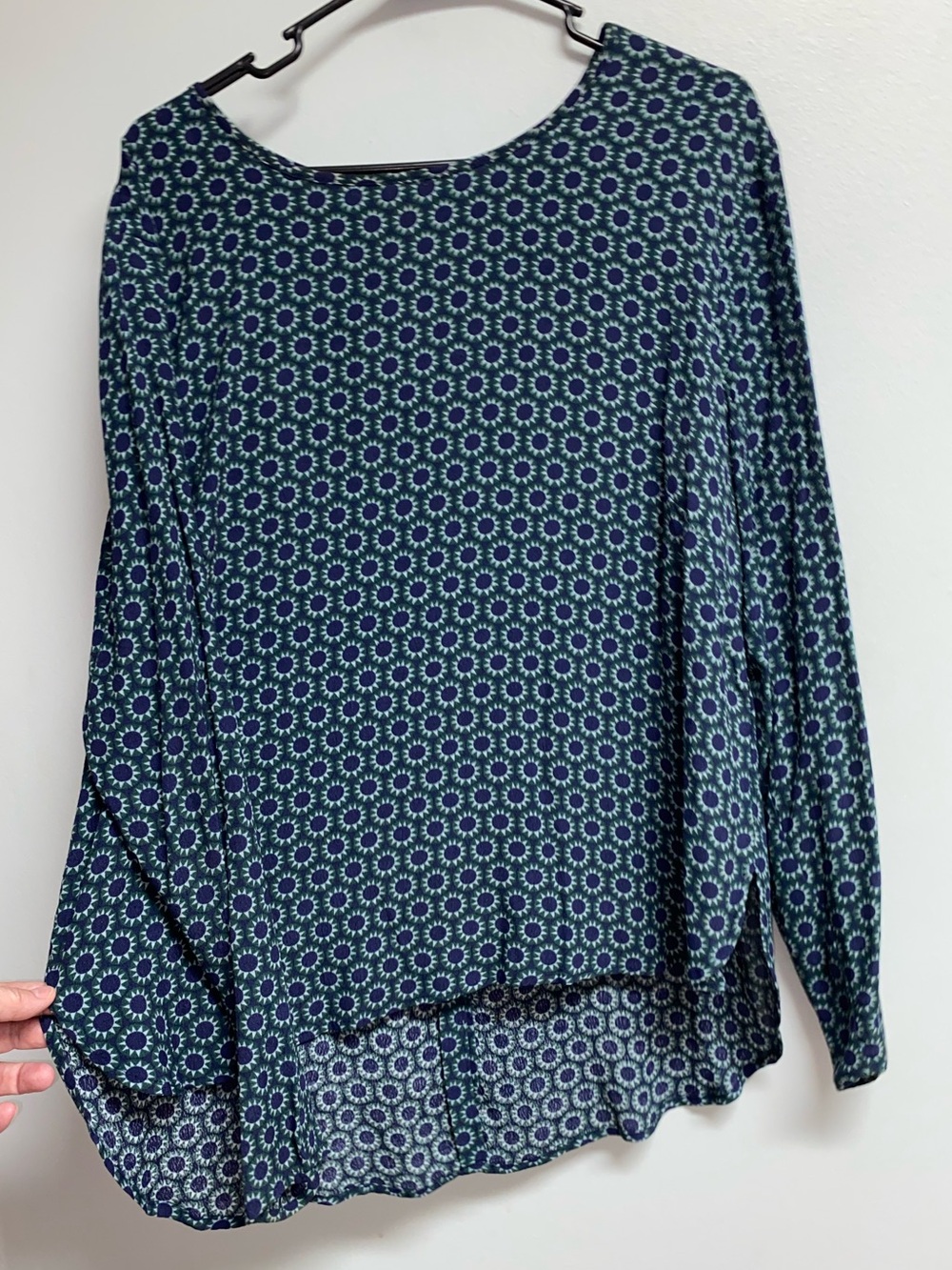 H&M TOP - SIZE 14 - Picture 4 of 9